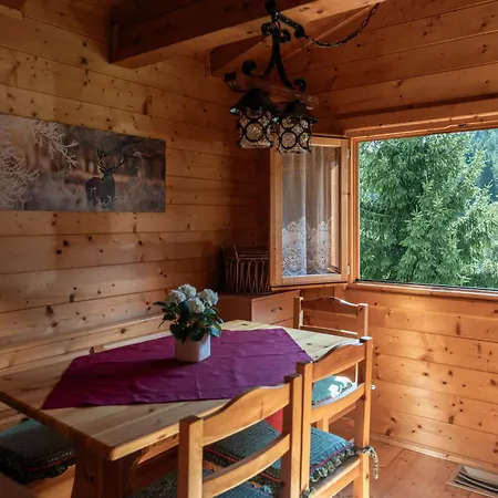 Alpehytte Fonte - Wi-fi, Netflix, Barbecue, Parking Space, A 3 Minuti Dallo Zoncolan *